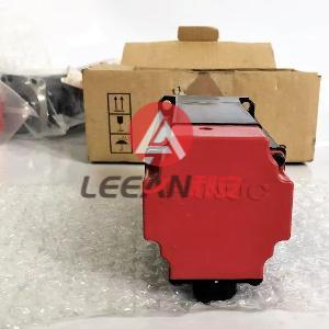 Fanuc AC Servo Motor A06B-0116-B704#0037 Industrial CNC Robot Servomotor 0.5KW 172V 1.8A 6000RPM New