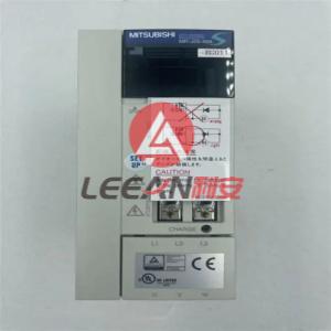 Mitsubishi 400W MELSERVO-J2 Series Servo Amplifier MR-J2S-40A-QW219 Servomotor Drive 200-230V 50/60Hz New 