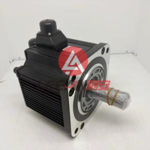 Yaskawa 2900W Sigma II Series AC Servo Motor SGMGH-30DCA6F-OY 400V 11.9A Industrial Robotic Servomotor New 