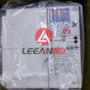 Yaskawa Electric Varispeed V7 Frequency Inverter CIMR-V7ATB3P7 Industrial AC Drive380-460V New  
